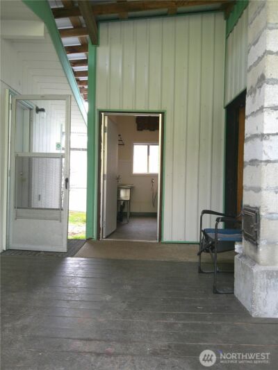 10615 18th Avenue SW, Seattle, WA 98146 - Photo 11