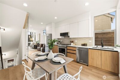 3817 B Fremont Avenue N, Seattle, WA 98103 - Photo 11