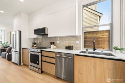 3817 B Fremont Avenue N, Seattle, WA 98103 - Photo 8