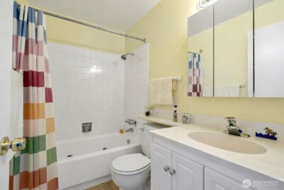 17050 Northup Way #5, Bellevue, WA 98008 - Photo 15