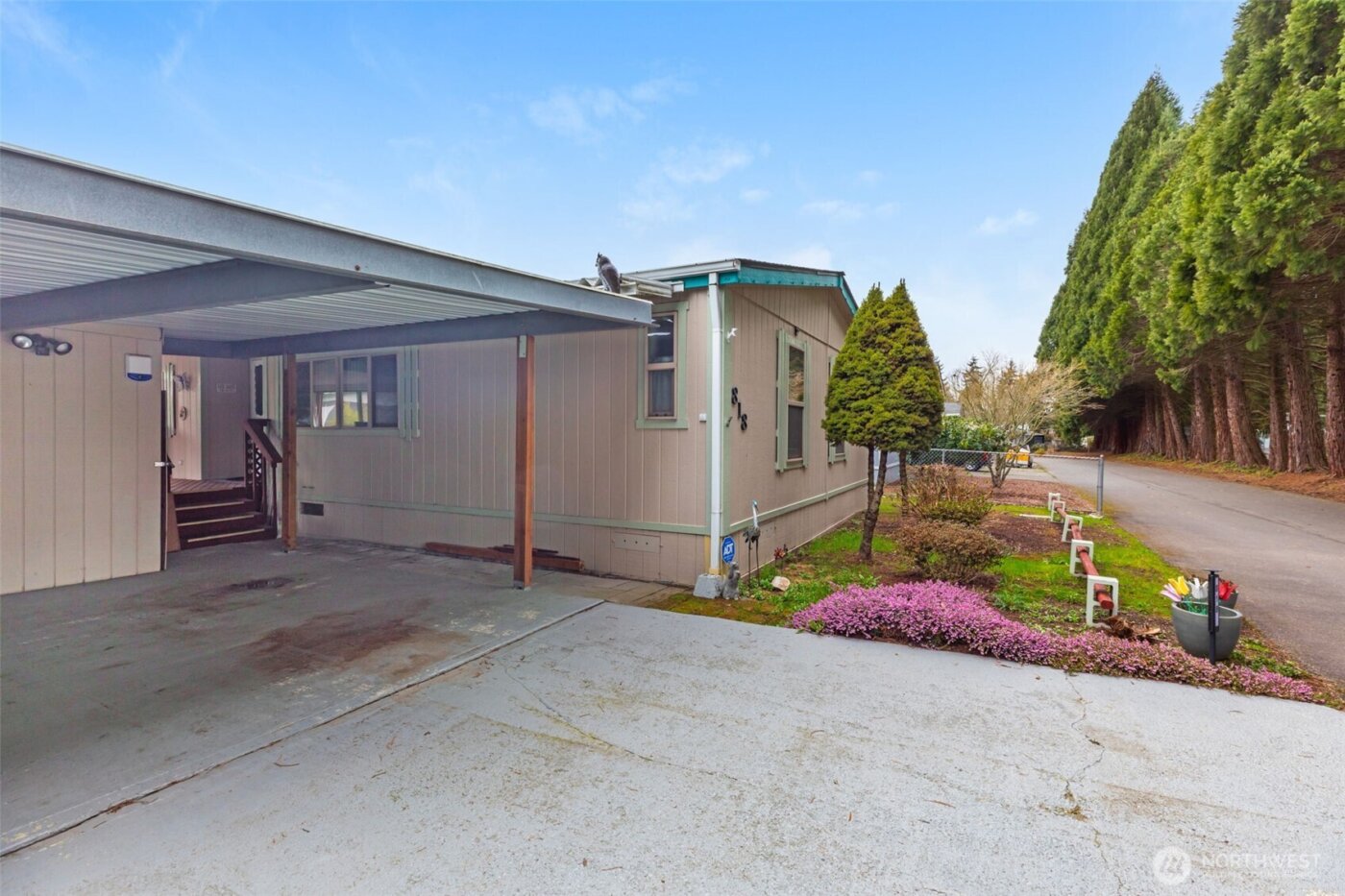 818 82nd Street E #6, Tacoma, WA 98404