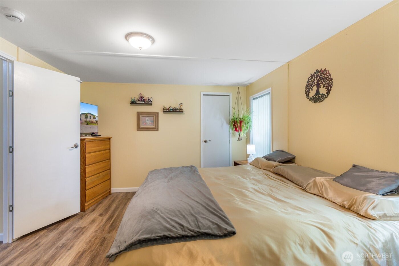 818 82nd Street E #6, Tacoma, WA 98404