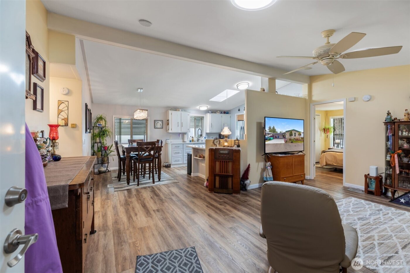 818 82nd Street E #6, Tacoma, WA 98404