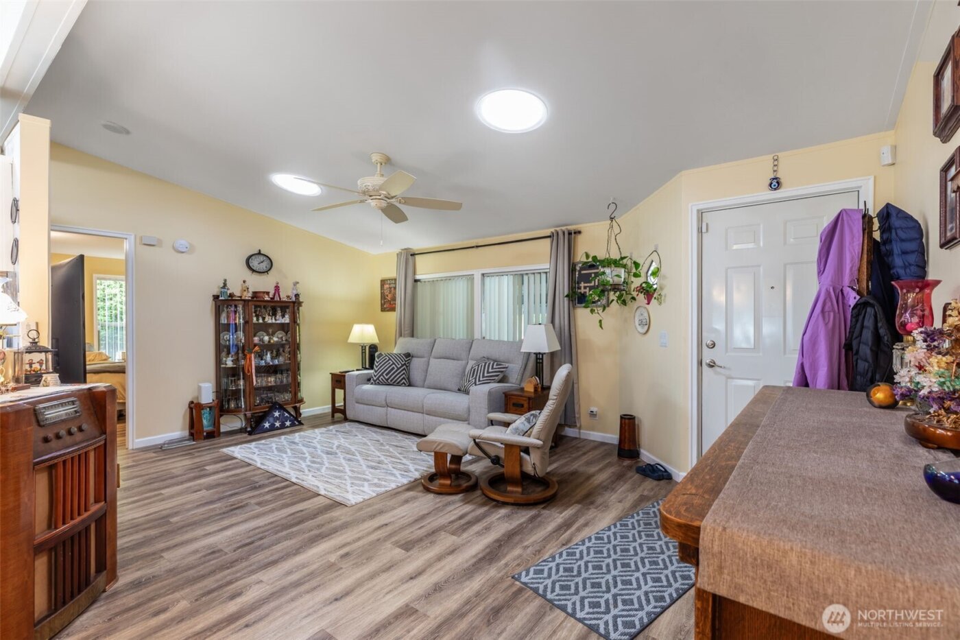 818 82nd Street E #6, Tacoma, WA 98404