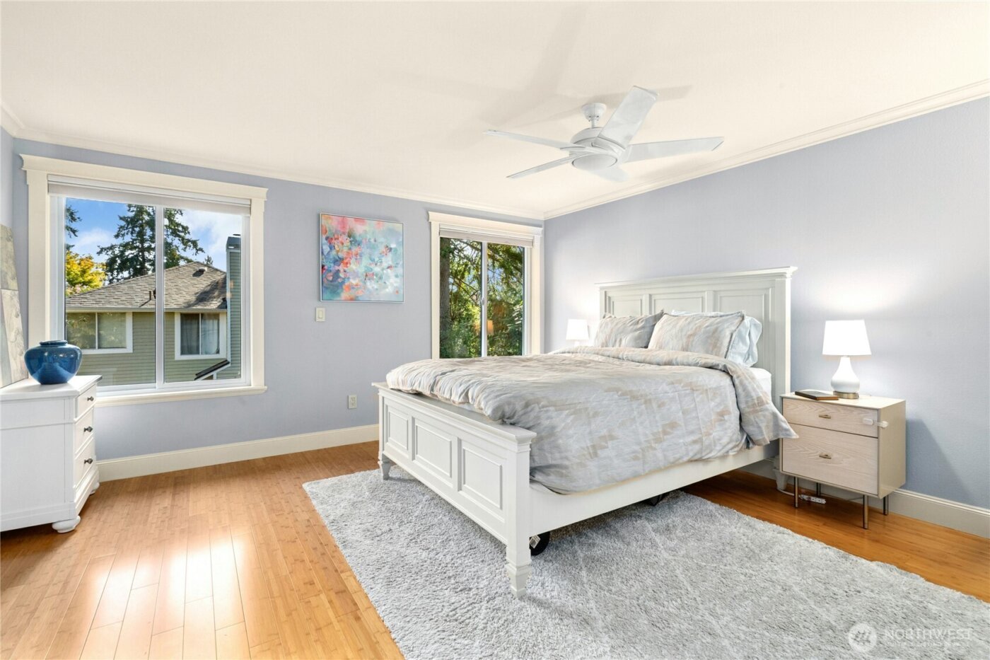 15865 Northup Way #41, Bellevue, WA 98008
