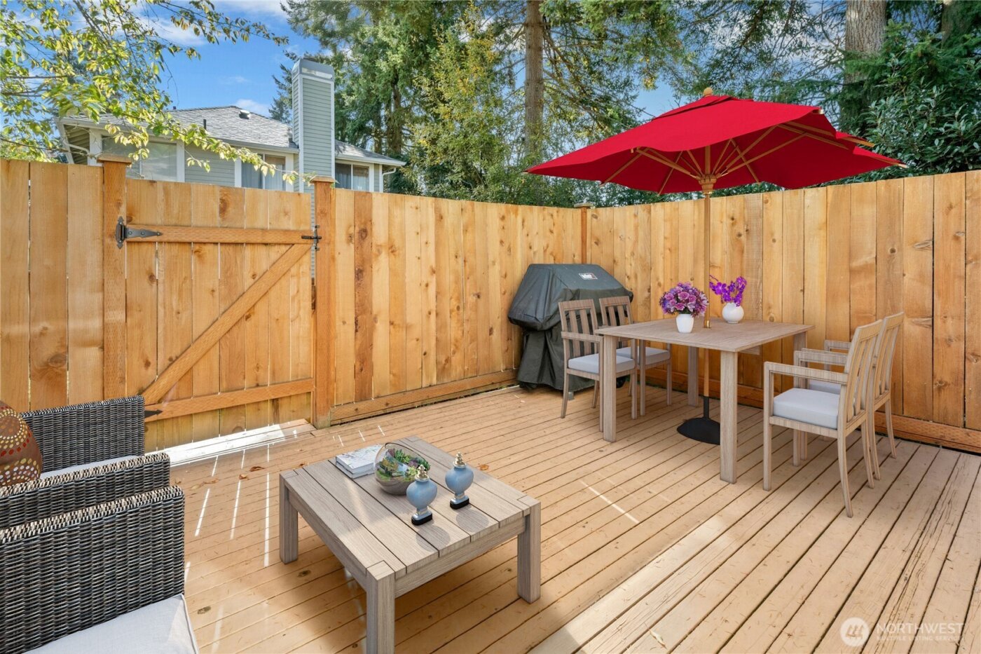 15865 Northup Way #41, Bellevue, WA 98008