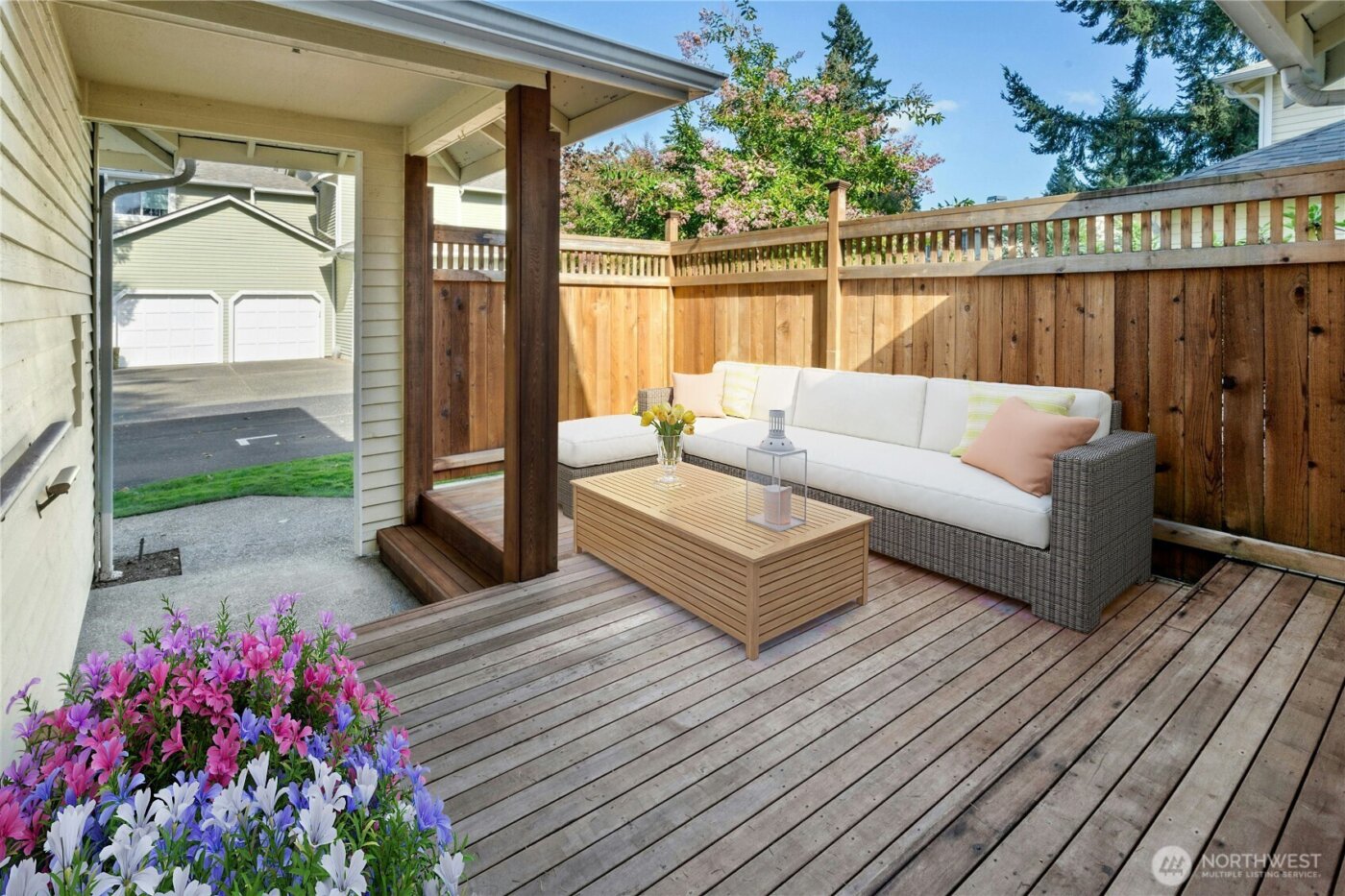 15865 Northup Way #41, Bellevue, WA 98008