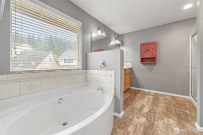 12221 184th Avenue E, Bonney Lake, WA 98391 - Photo 22