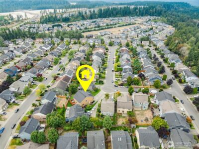 12221 184th Avenue E, Bonney Lake, WA 98391 - Photo 3