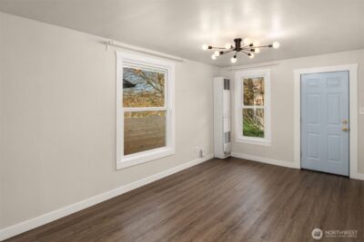 4731 36th Avenue S, Seattle, WA 98118 - Photo 3