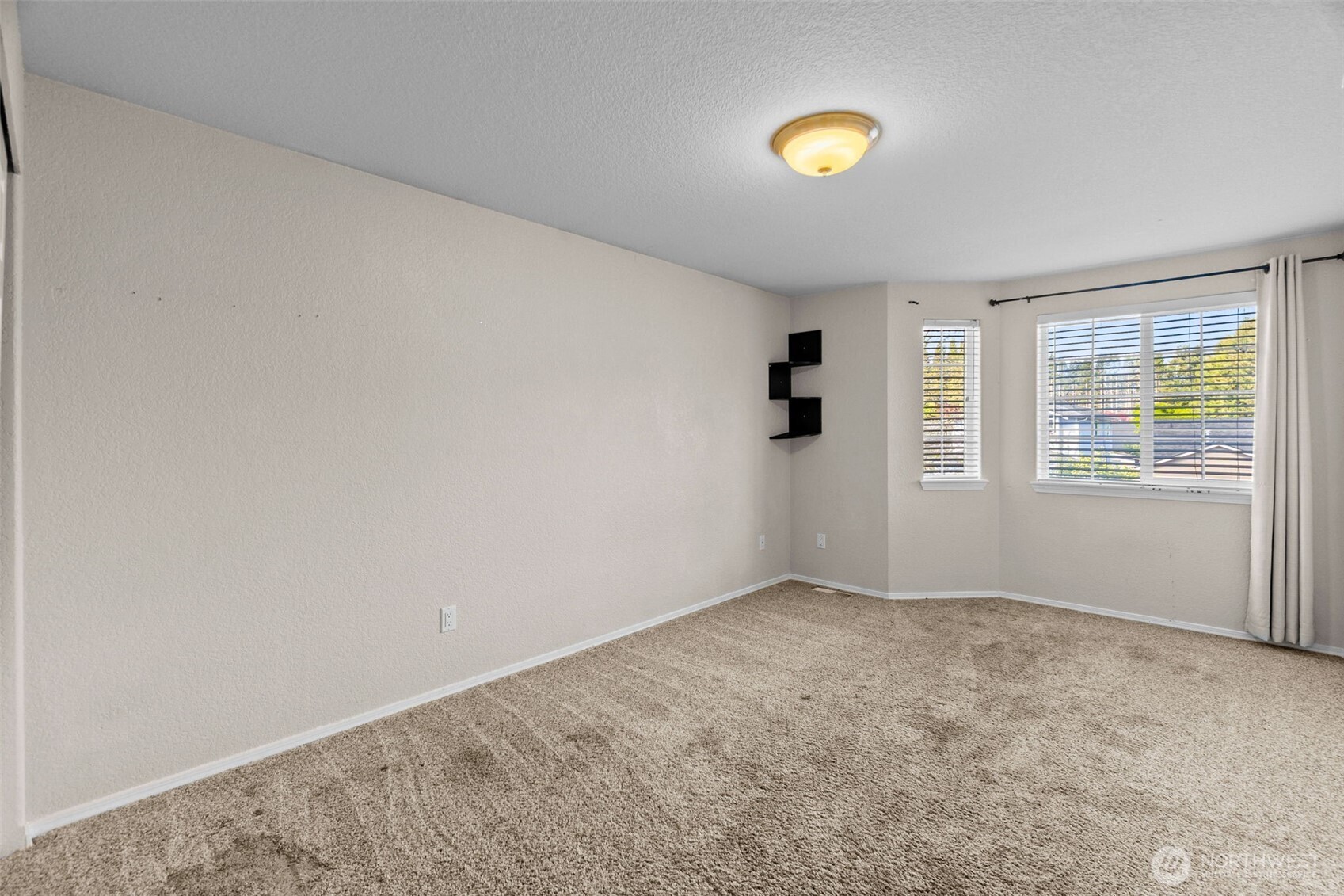 4932 Siskiyou Loop SE, Olympia, WA 98501