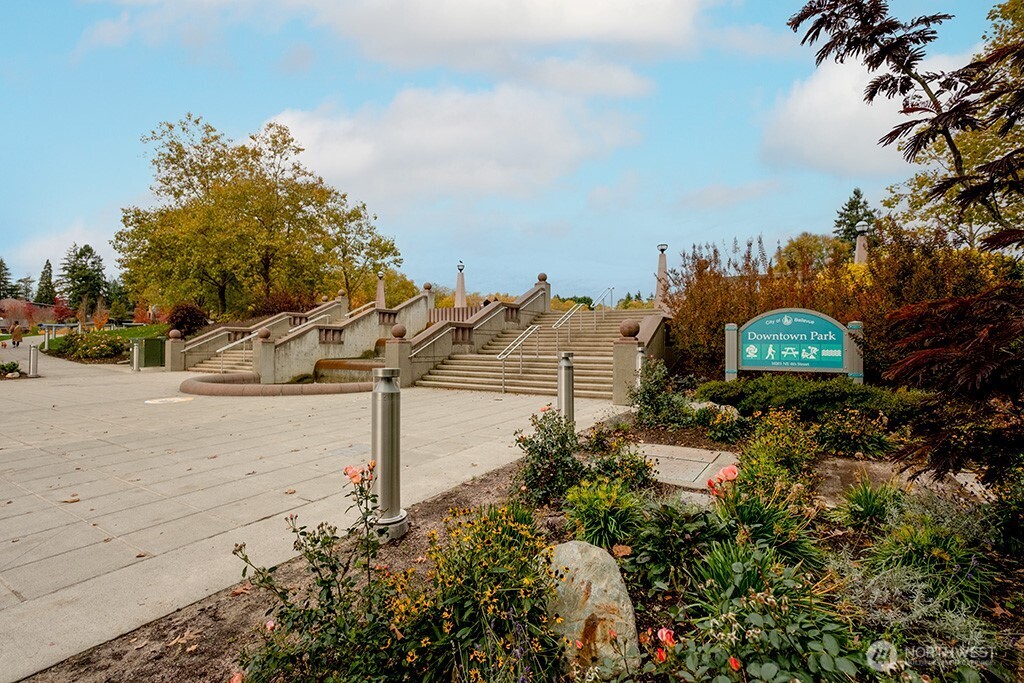 10042 Main Street #203, Bellevue, WA 98004