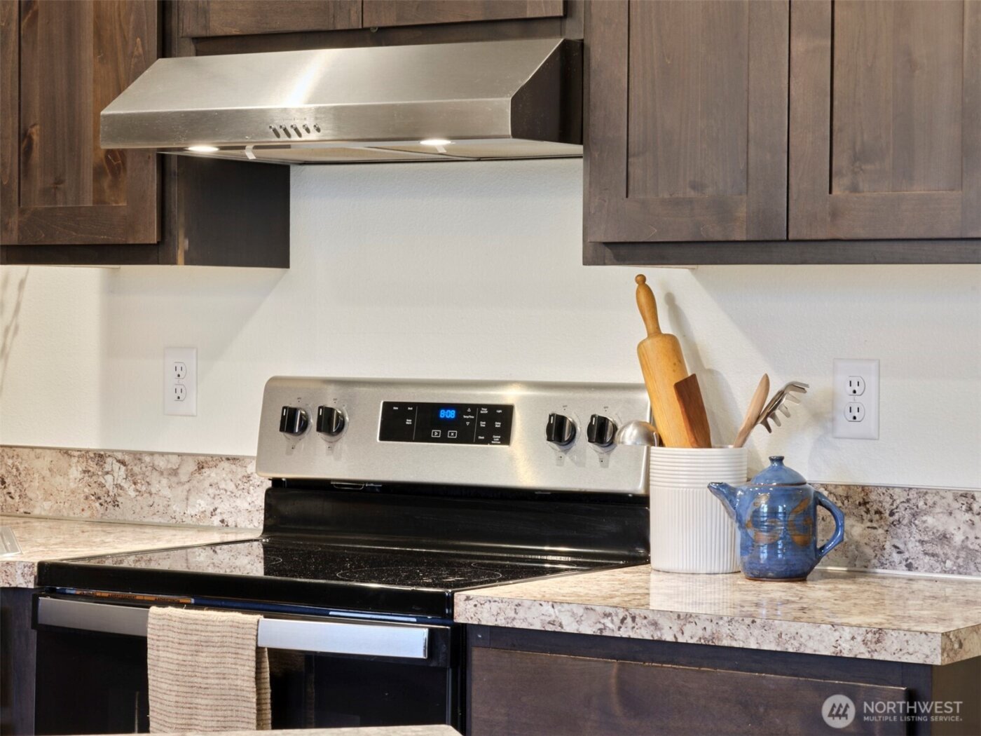 497 Hart Road , Winlock, WA 98596