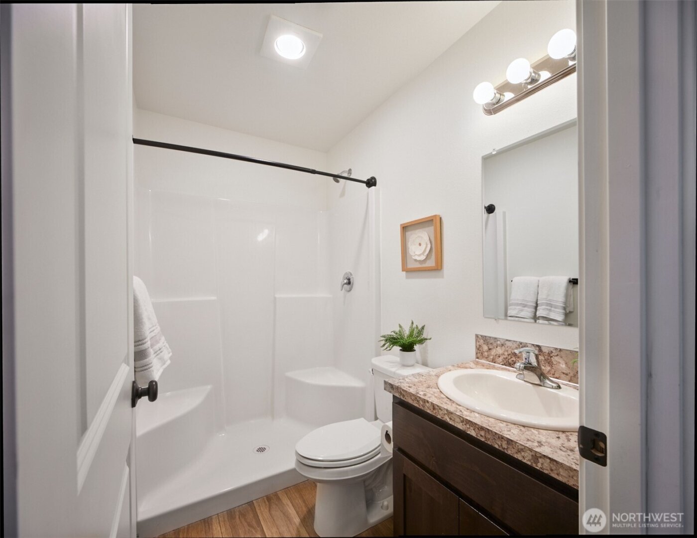 497 Hart Road , Winlock, WA 98596