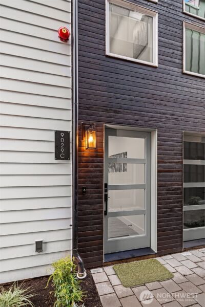 9029 8th Avenue NW #C, Seattle, WA 98117 - Photo 2