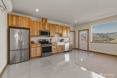2 Island View Lane , Methow, WA 98834 - Photo 17
