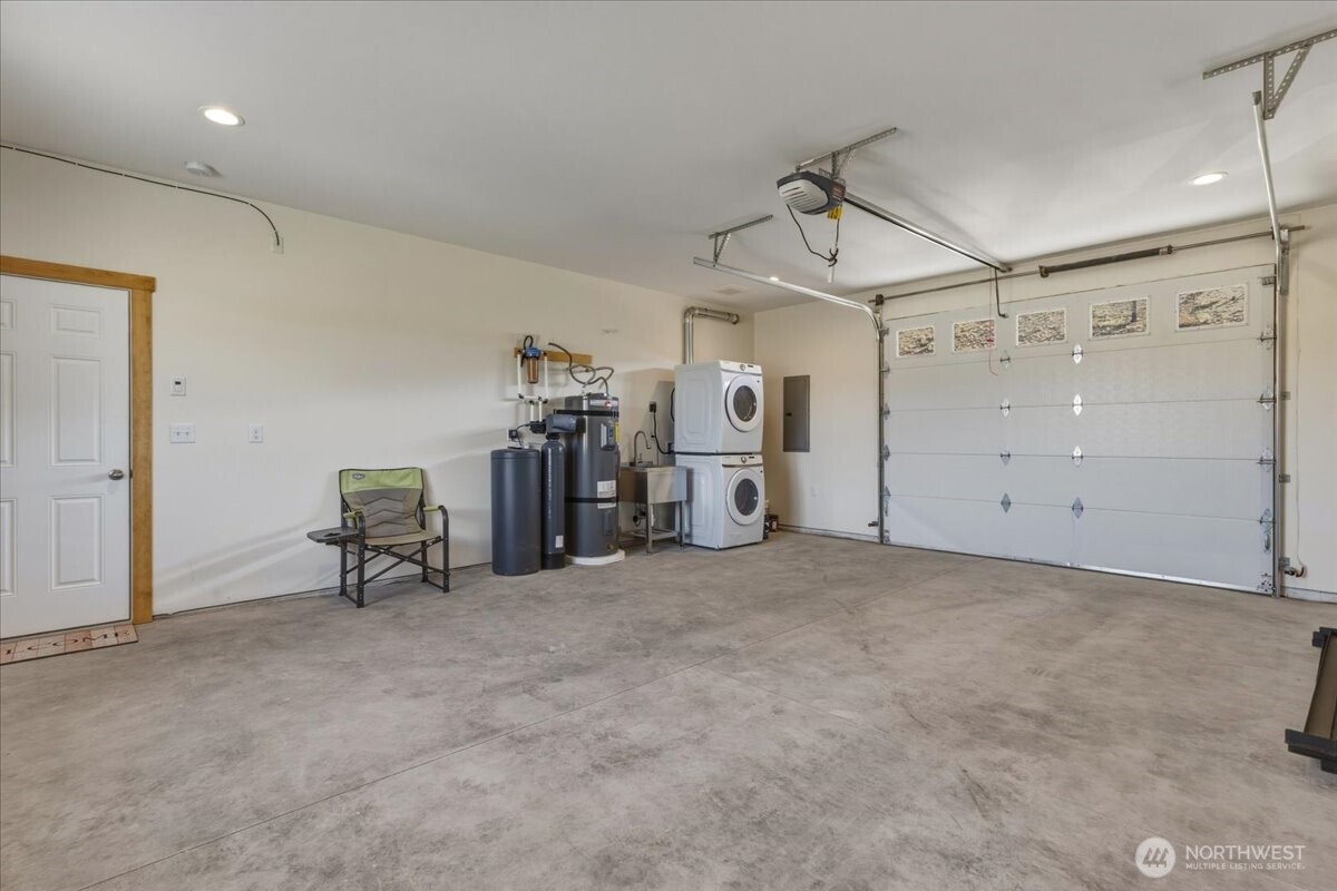 2 Island View Lane , Methow, WA 98834