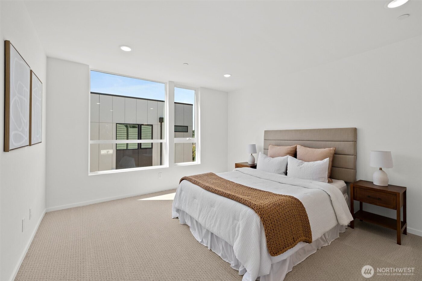 8324 16th Avenue NW #D, Seattle, WA 98117