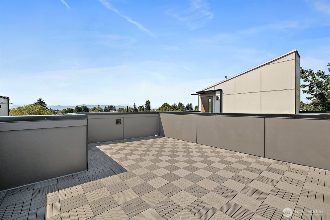 8324 16th Avenue NW #D, Seattle, WA 98117