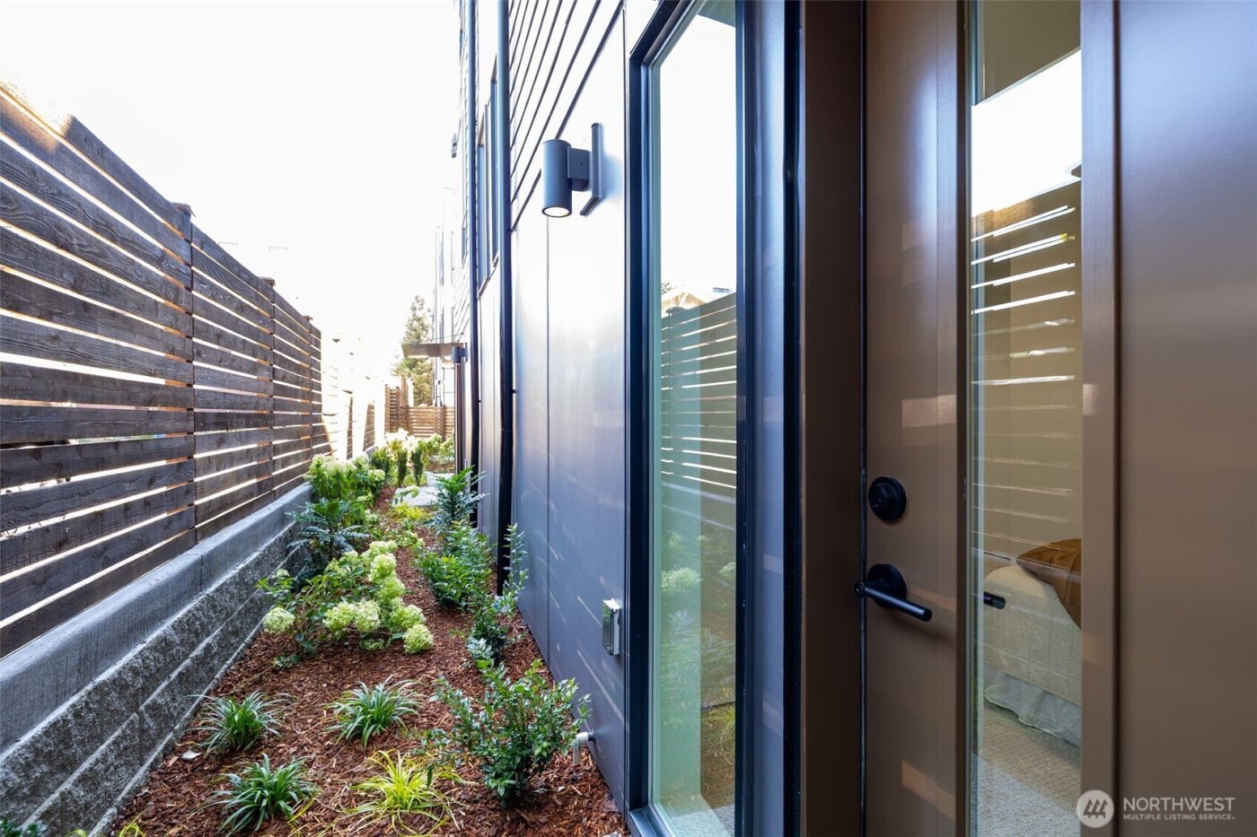 8324 16th Avenue NW #D, Seattle, WA 98117