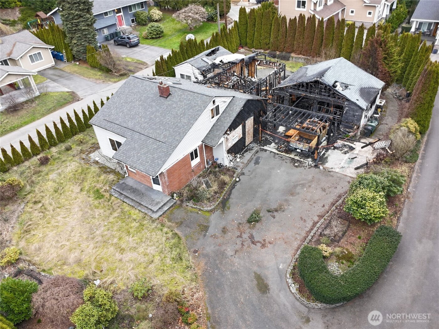 24005 76th Avenue W, Edmonds, WA 98026