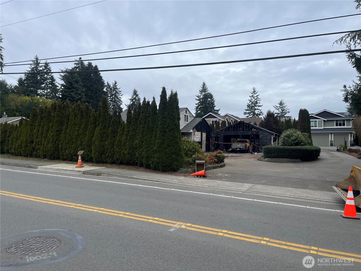 24005 76th Avenue W, Edmonds, WA 98026