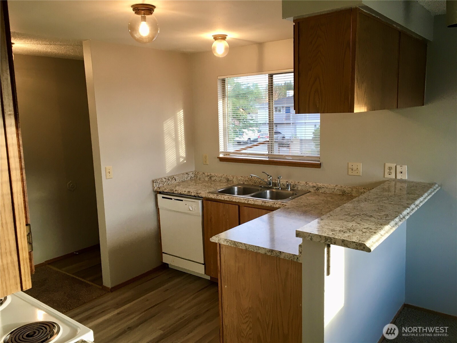 915 30th Street NE #1-4, Auburn, WA 98002-2464