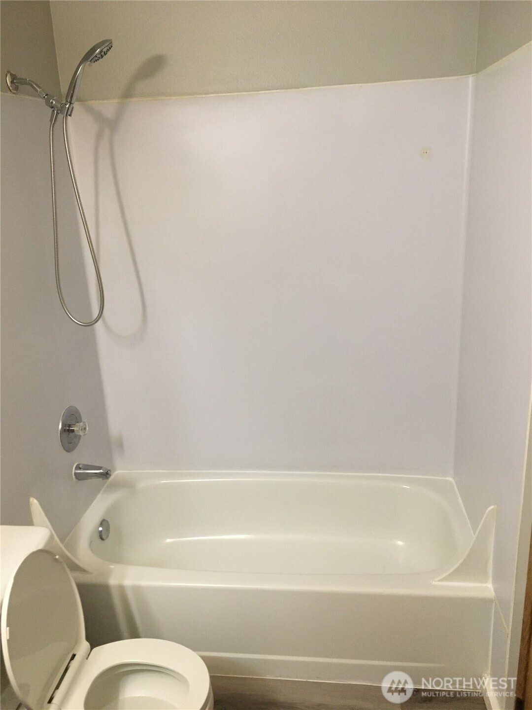 915 30th Street NE #1-4, Auburn, WA 98002-2464