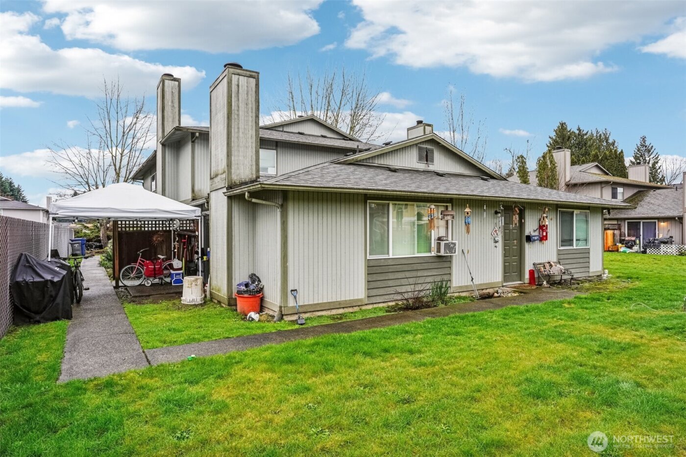 915 30th Street NE #1-4, Auburn, WA 98002-2464