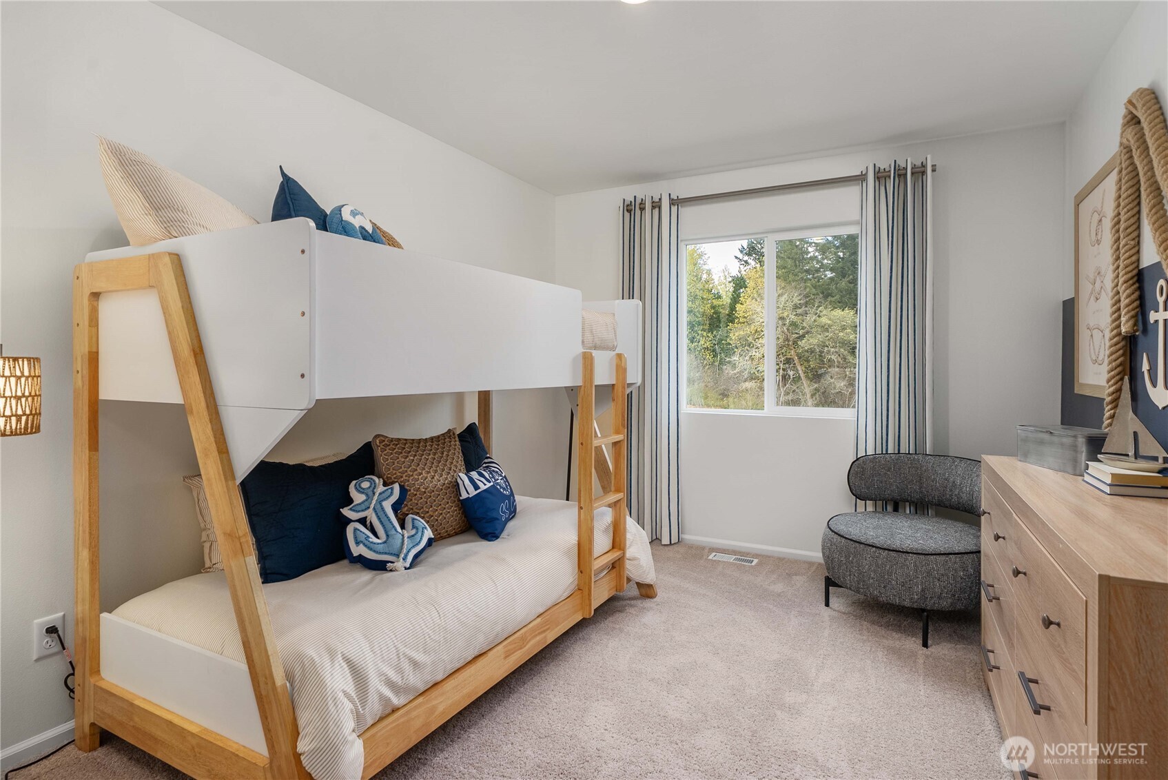 8722 62nd Court SE, Olympia, WA 98513