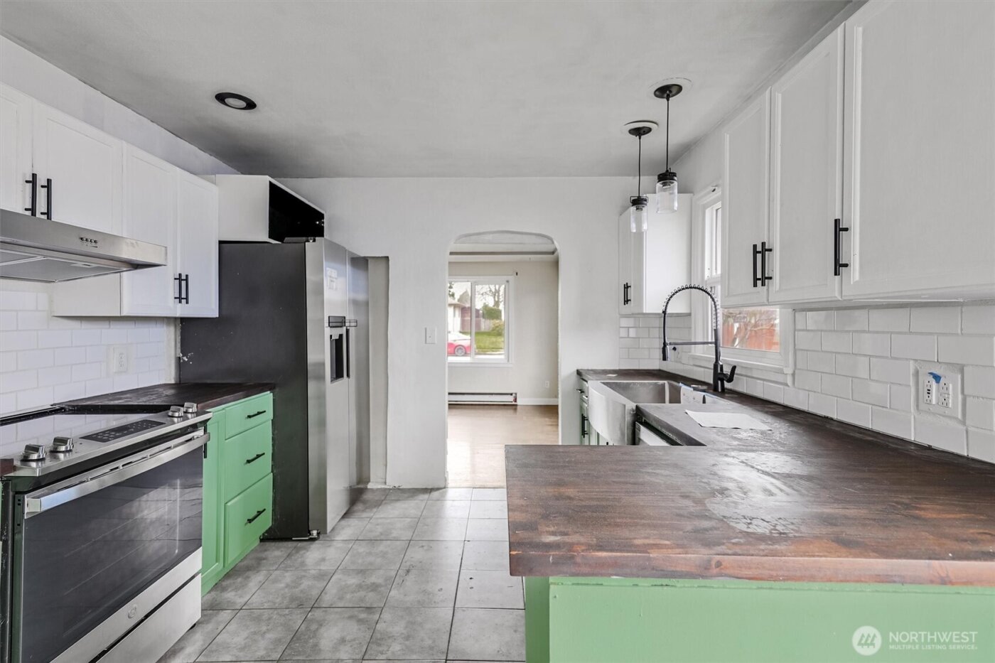 7209 S Bell Street , Tacoma, WA 98408