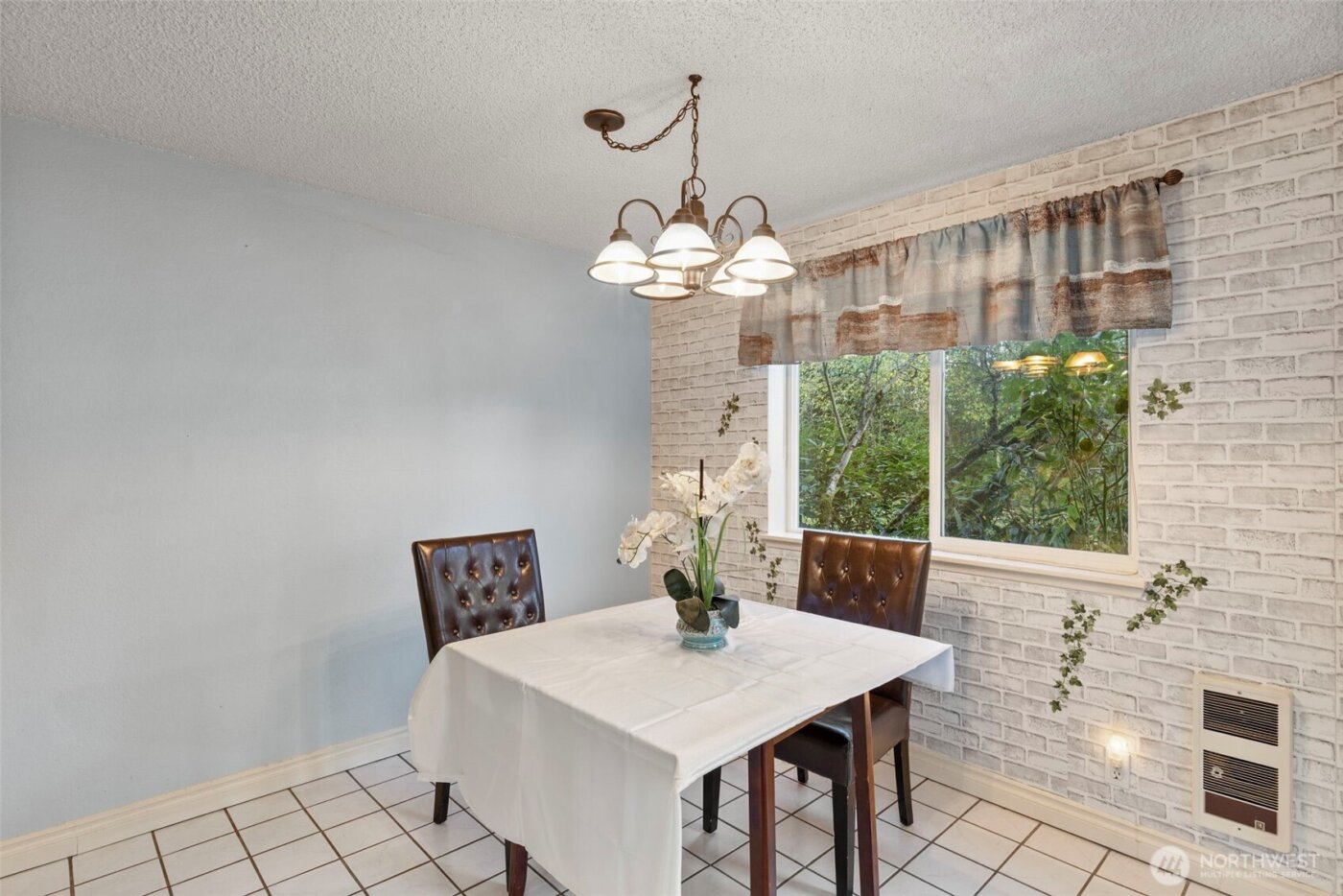 20026 Viking Crest Loop NE #1-102, Poulsbo, WA 98370