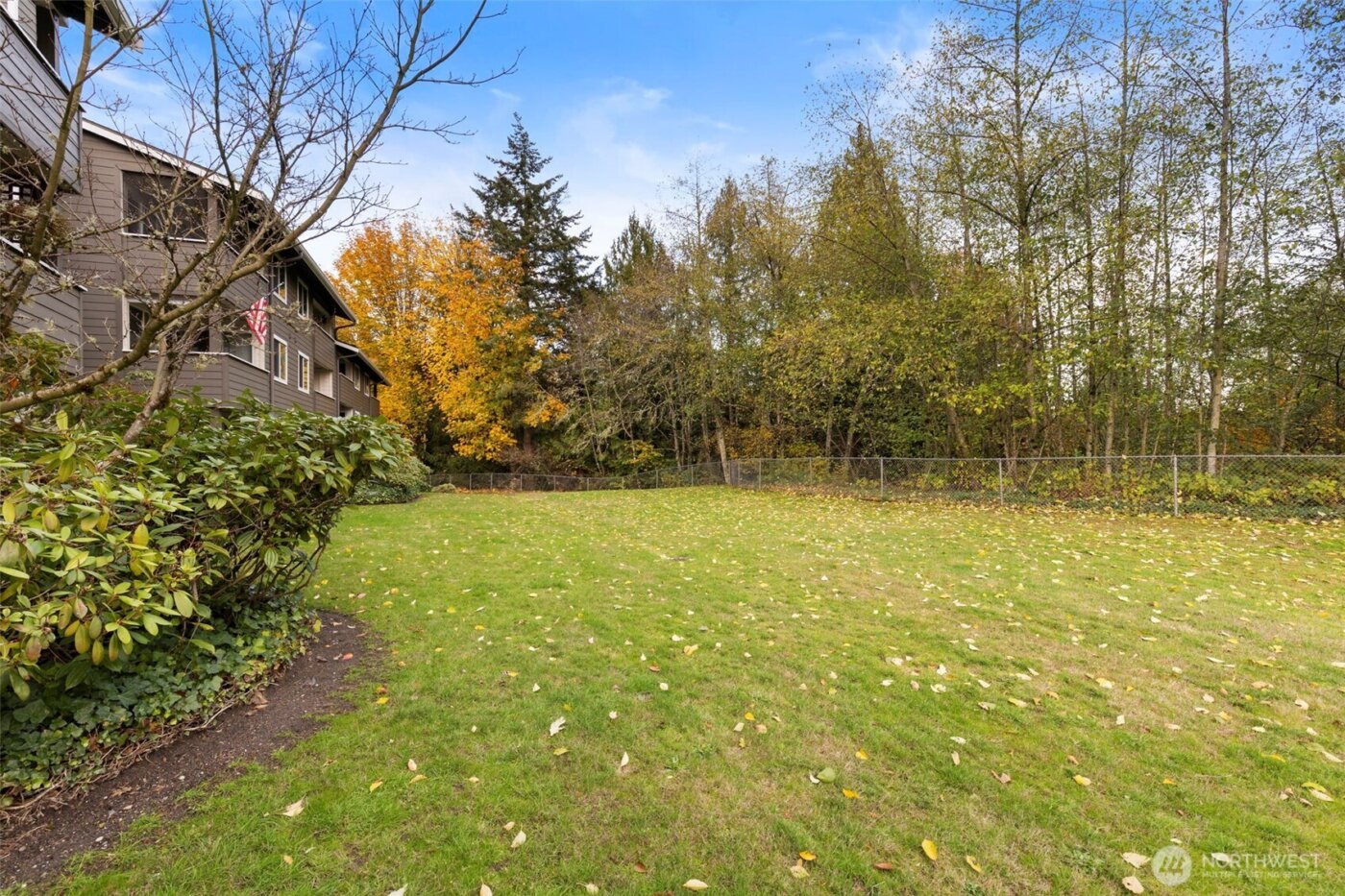 20026 Viking Crest Loop NE #1-102, Poulsbo, WA 98370