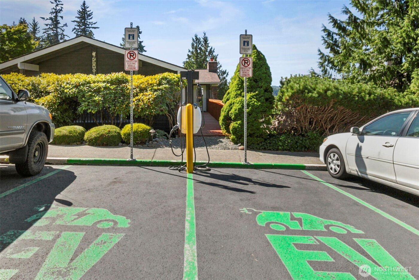 20026 Viking Crest Loop NE #1-102, Poulsbo, WA 98370