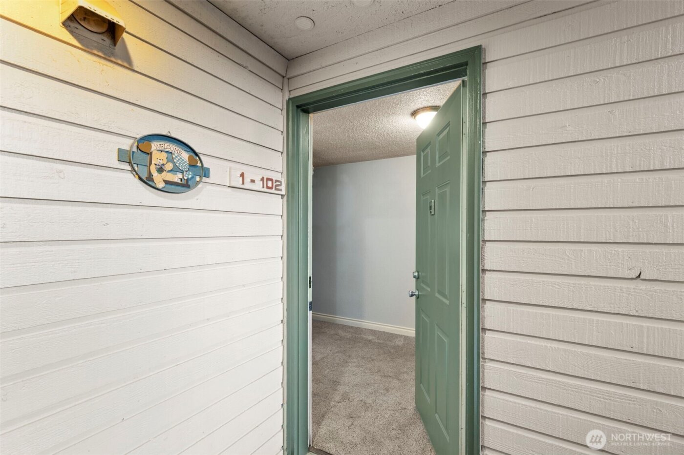 20026 Viking Crest Loop NE #1-102, Poulsbo, WA 98370