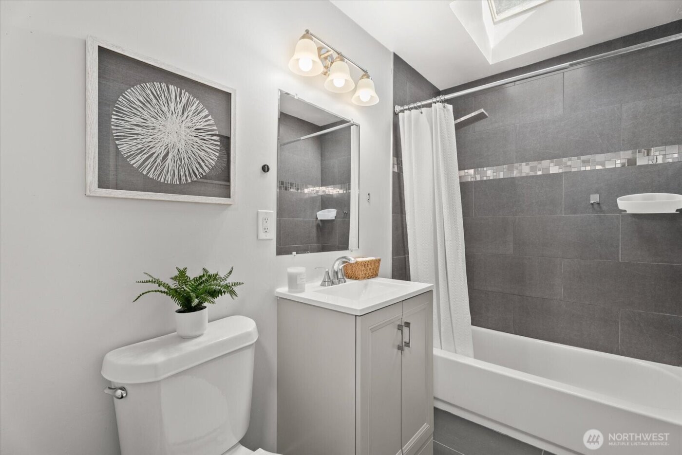 17004 11th Avenue NE, Shoreline, WA 98155