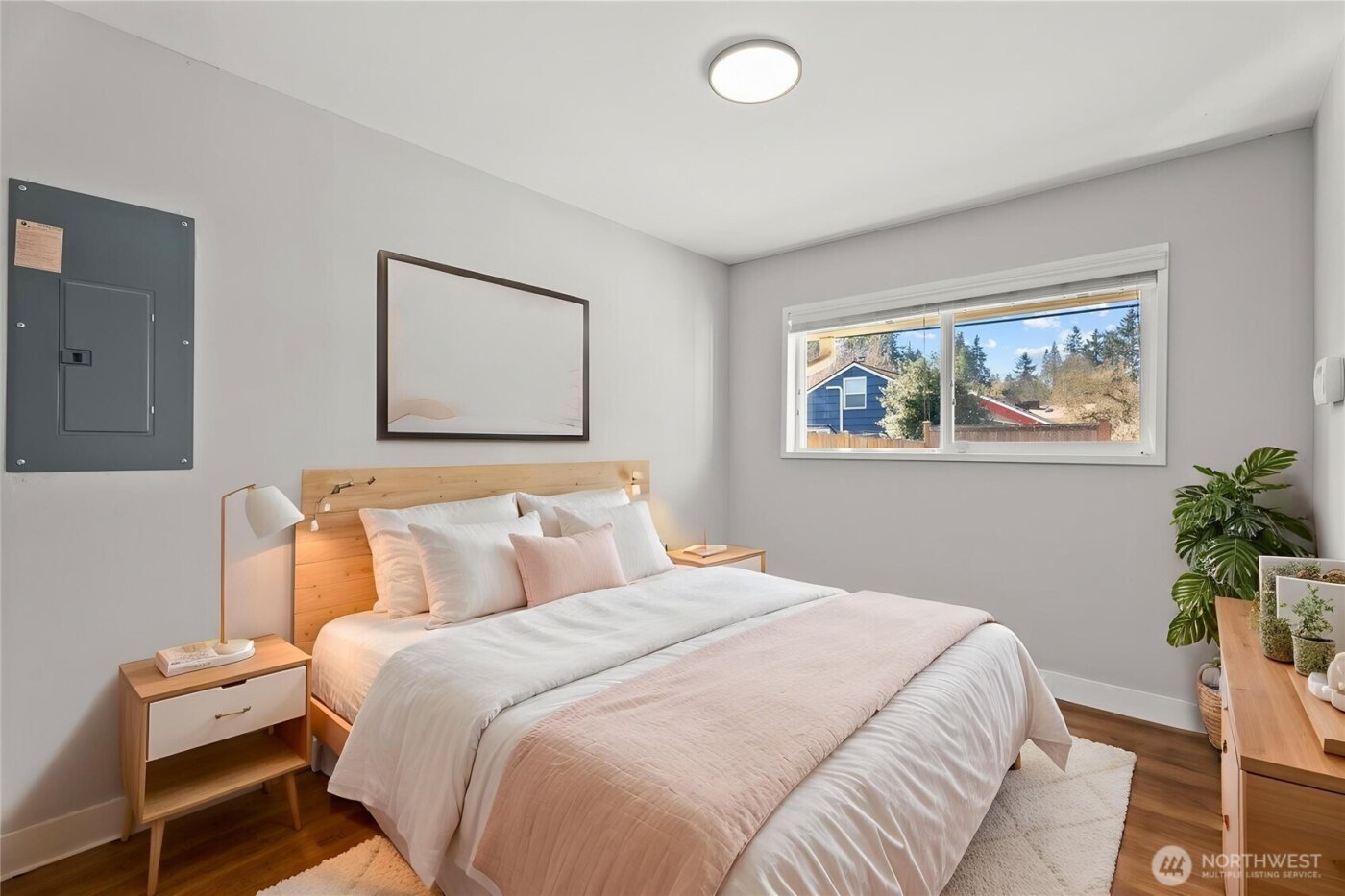 17004 11th Avenue NE, Shoreline, WA 98155