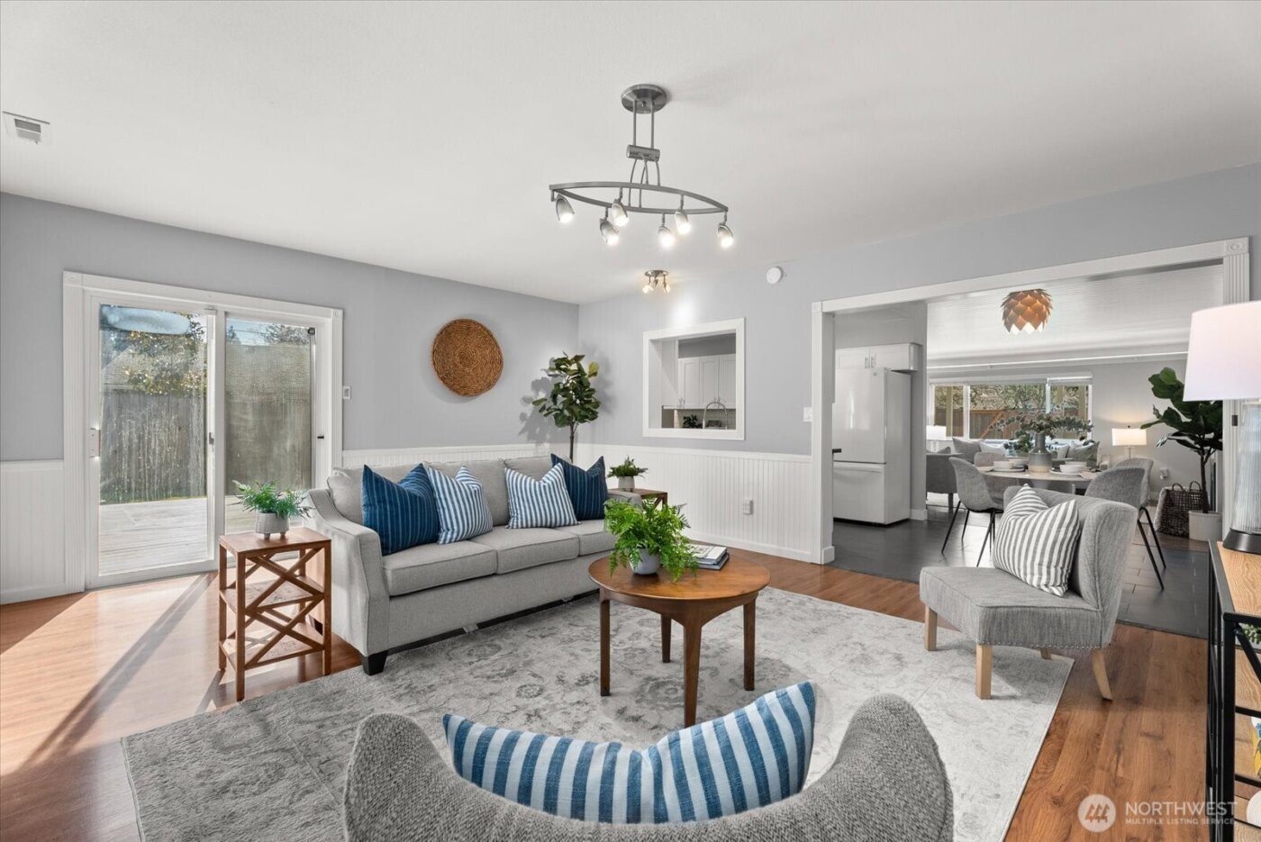 17004 11th Avenue NE, Shoreline, WA 98155