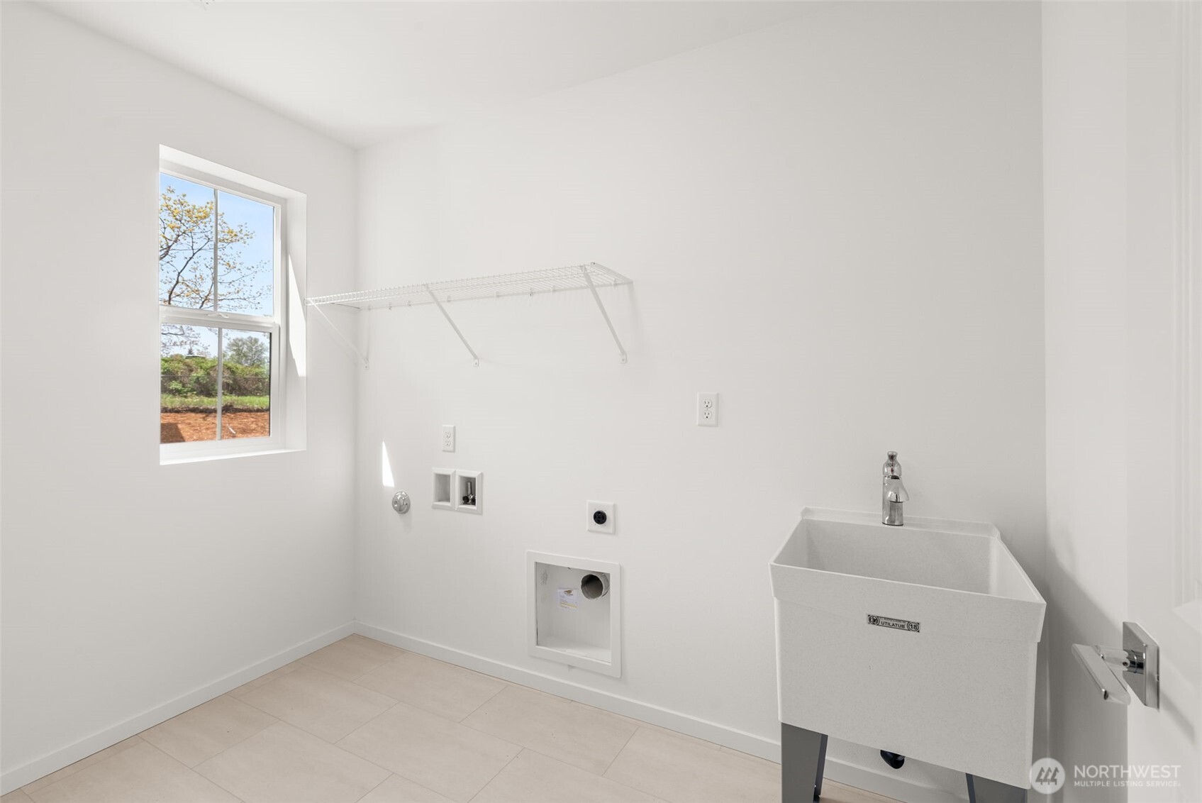 3205 219th Avenue E, Bonney Lake, WA 98391