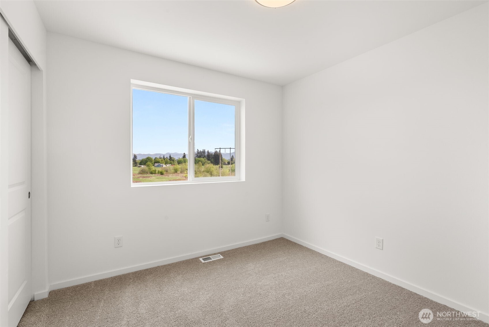 3205 219th Avenue E, Bonney Lake, WA 98391