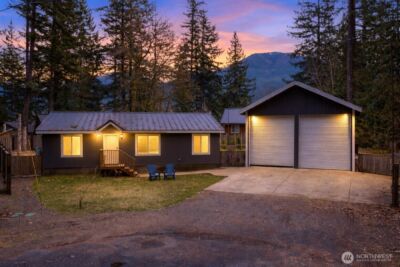 138 Sherwood Lane , Packwood, WA 98361
