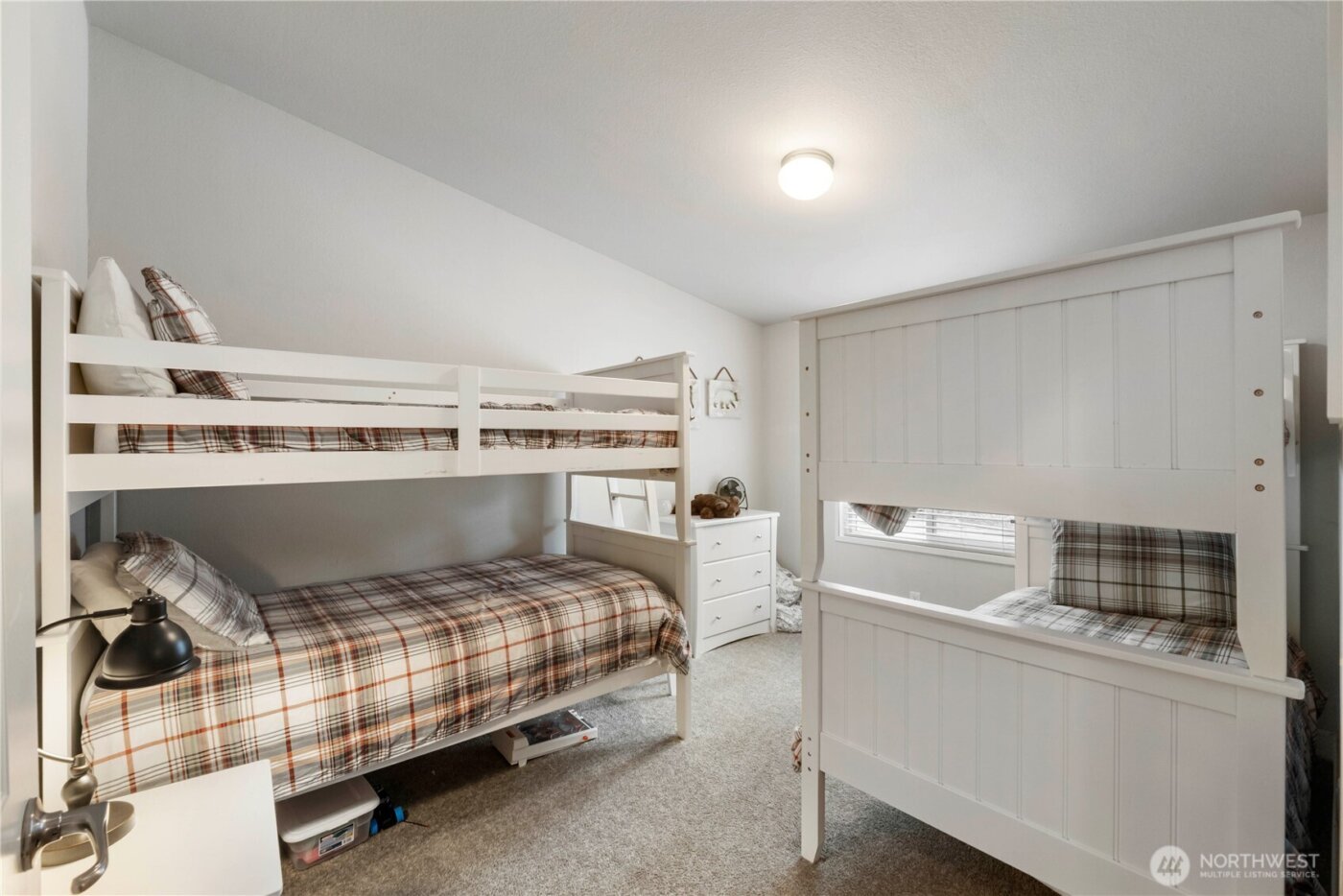 138 Sherwood Lane , Packwood, WA 98361