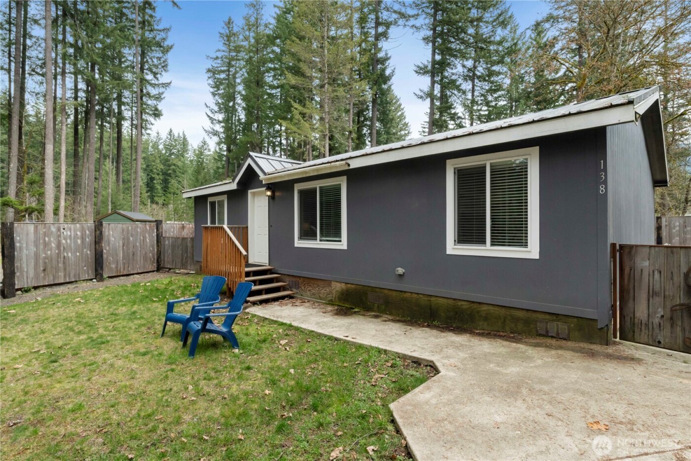 138 Sherwood Lane , Packwood, WA 98361