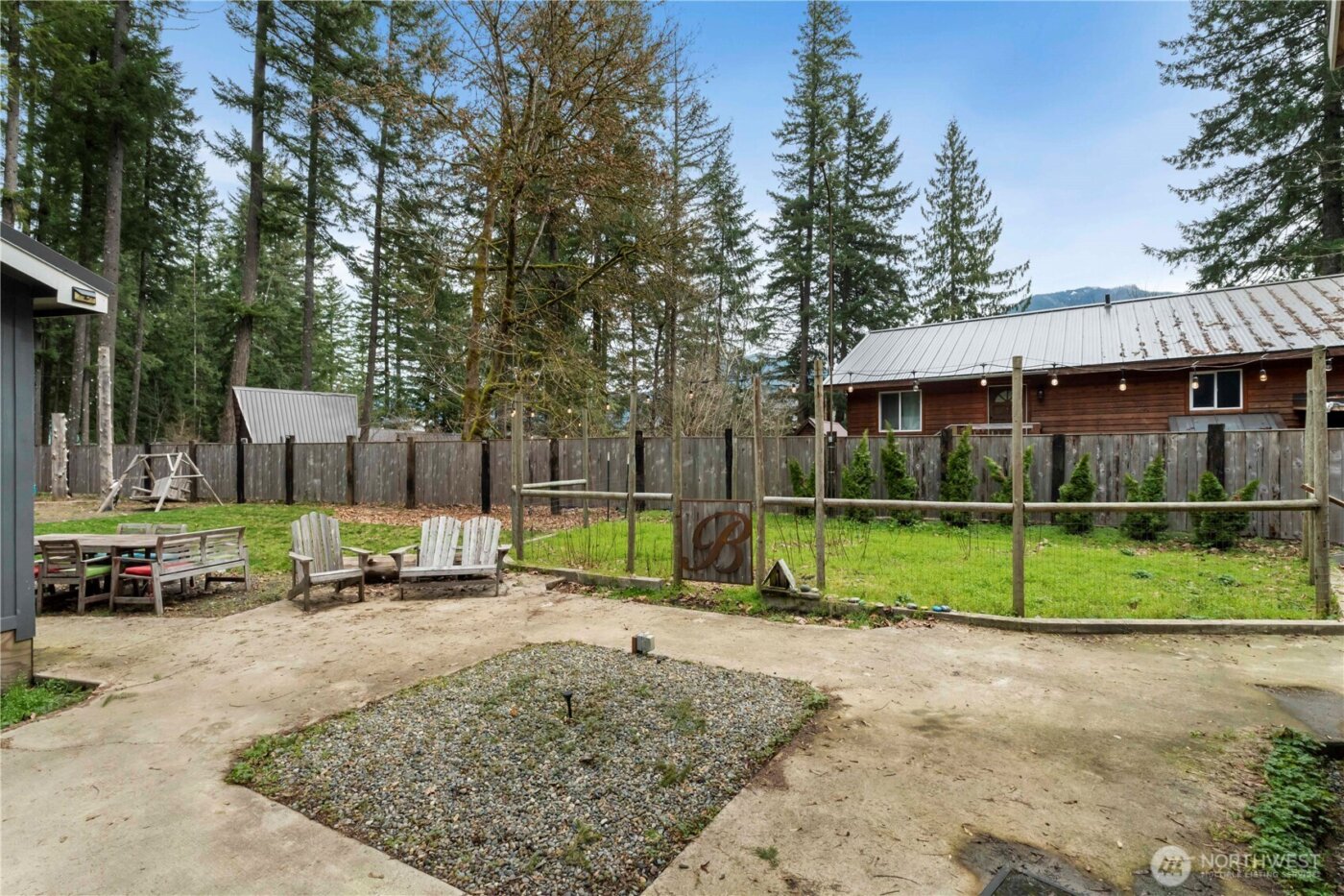138 Sherwood Lane , Packwood, WA 98361