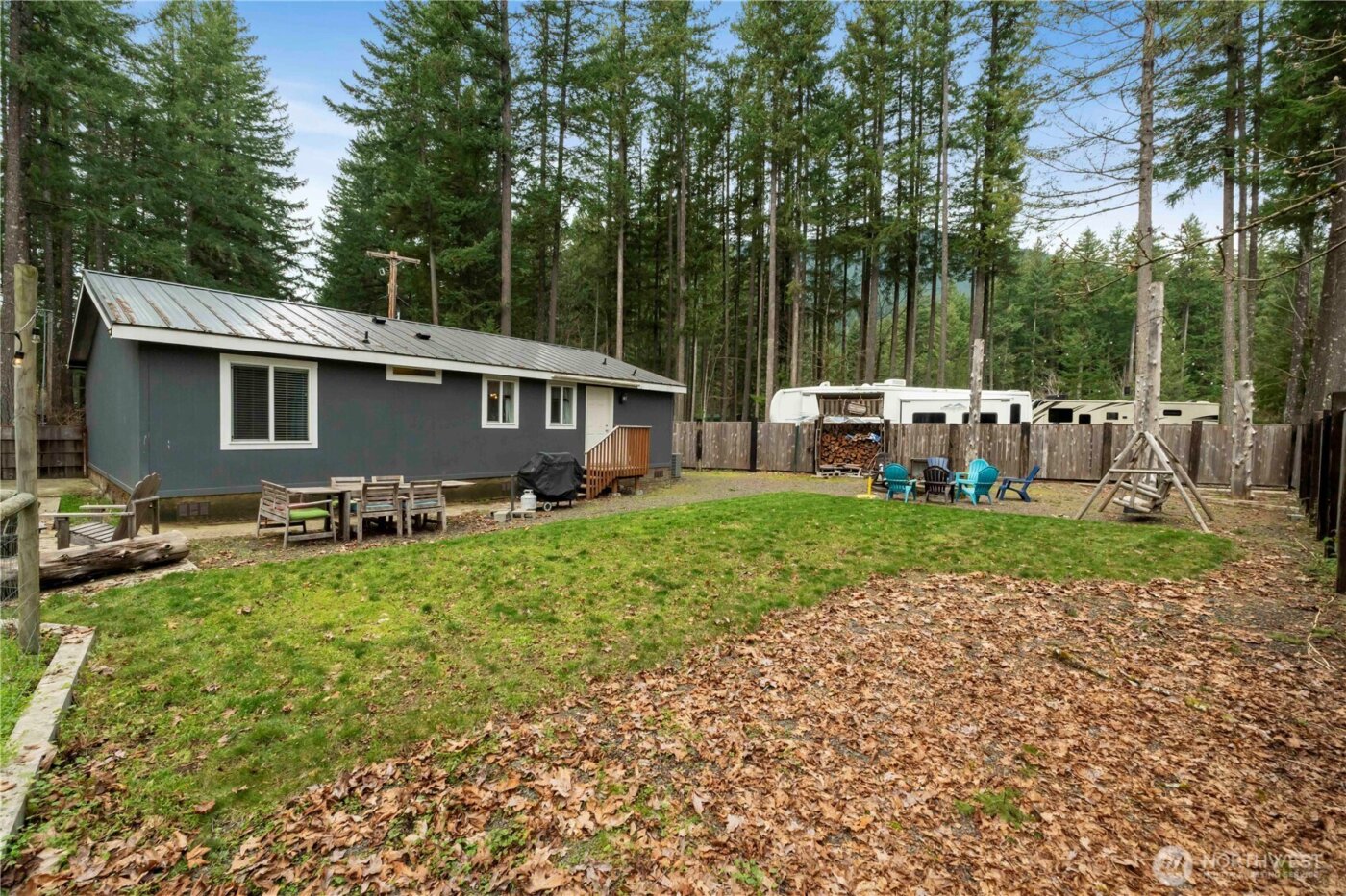 138 Sherwood Lane , Packwood, WA 98361