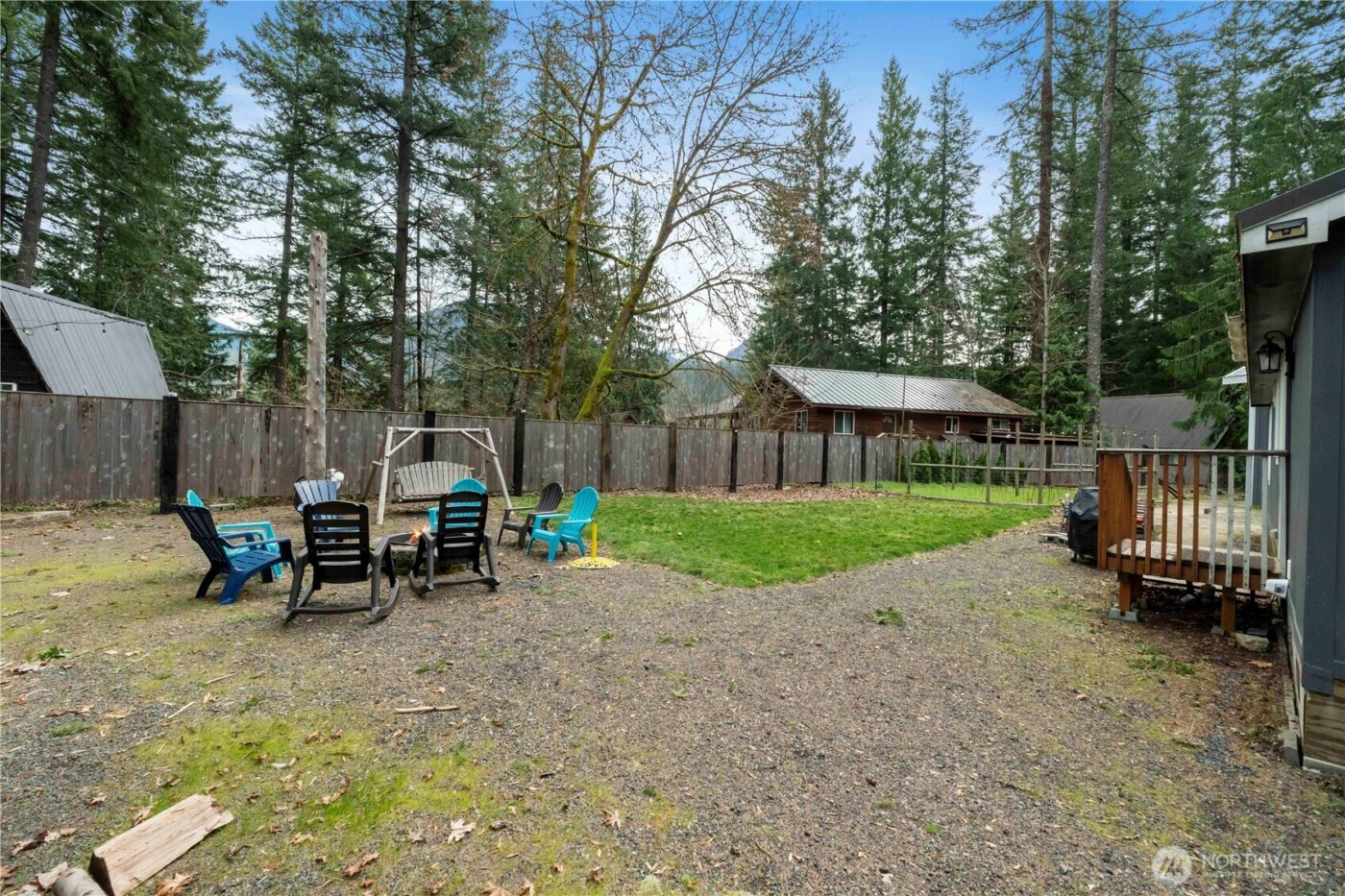 138 Sherwood Lane , Packwood, WA 98361