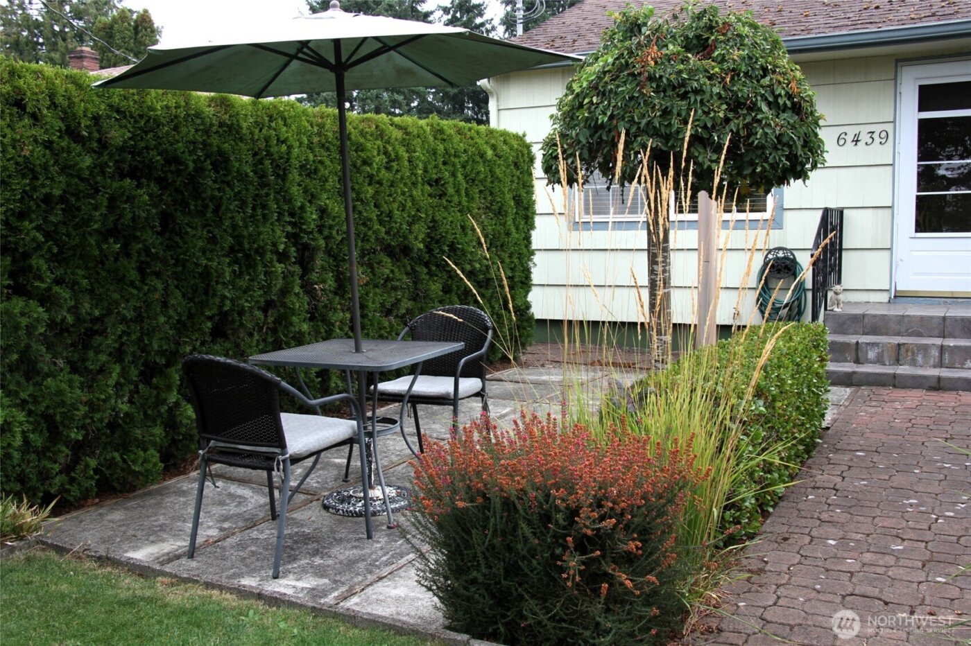 6439 S Clement Avenue , Tacoma, WA 98409