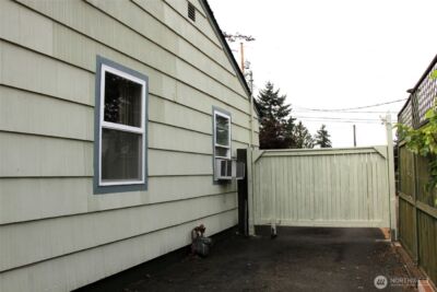 6439 S Clement Avenue , Tacoma, WA 98409 - Photo 3