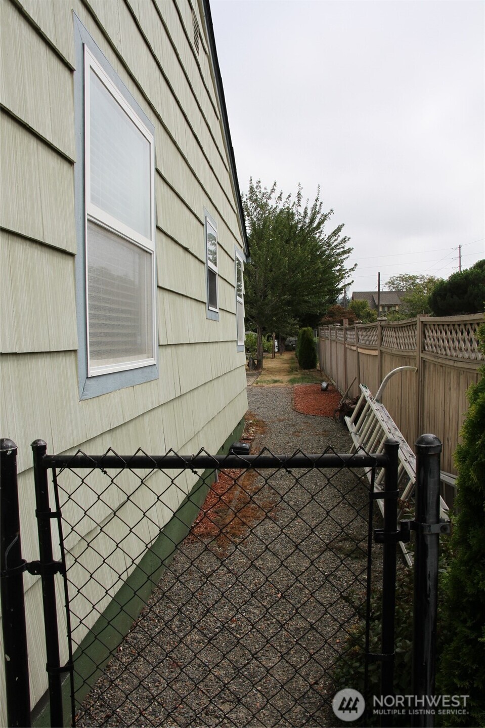 6439 S Clement Avenue , Tacoma, WA 98409
