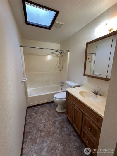 240 NE Chinook Drive , Belfair, WA 98528 - Photo 22